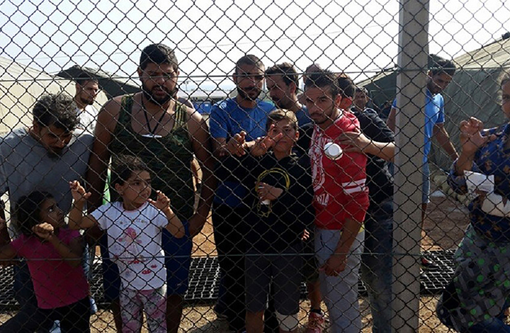 قبرص تعتزم تعليق استقبال طلبات اللجوء للمهاجرين الوافدين بشكل غير نظامي