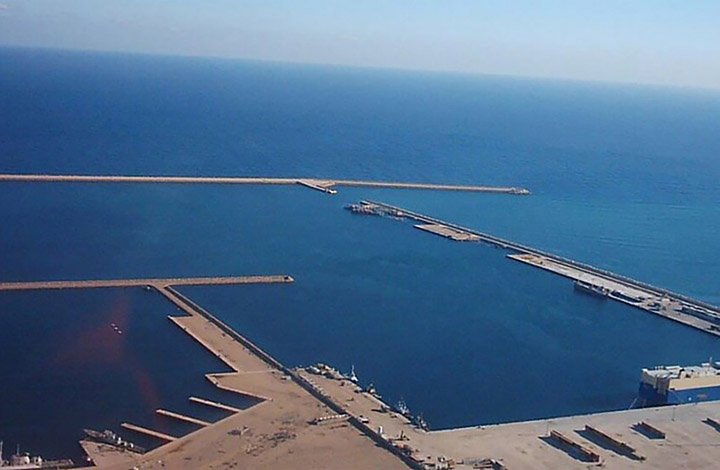 ستأثر على اليونان.. قاعدة عسكرية بحرية تركية  في ميناء الخمس شرقي العاصمة الليبية