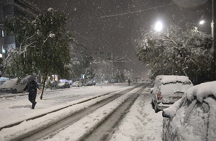 اليونان: انخفاض كبير بدرجات الحرارة وثلوج من اليوم الأربعاء