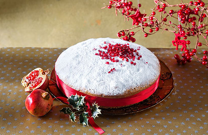 كيف يحتفل اليونانييون برأس السنة, ماعلاقة الرمان والكعكة وتقاليد أخرى