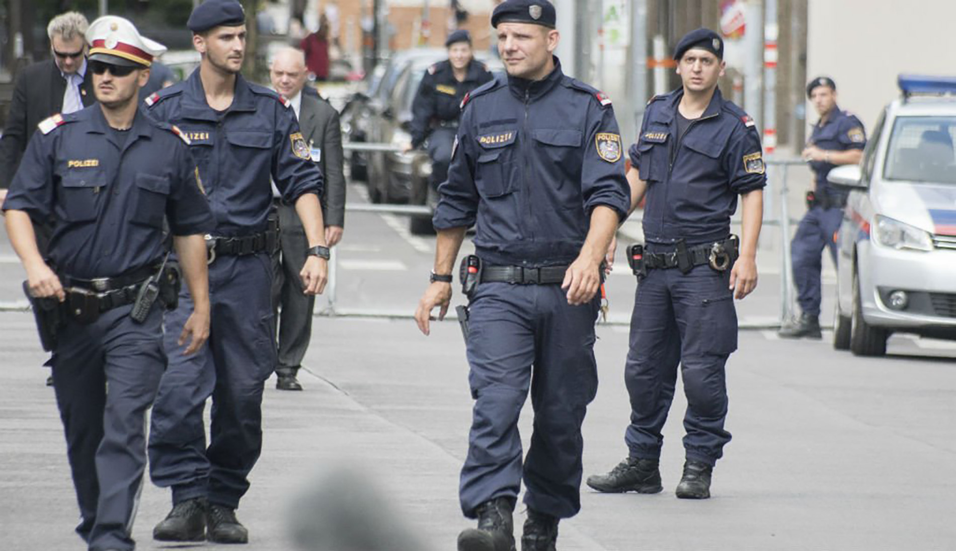 الشرطة النمساوية تفكك شبكة دولية ضخمة هرّبت آلاف المهاجرين